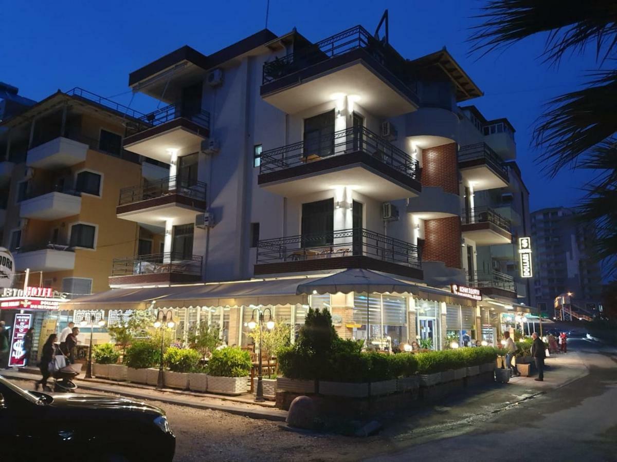 Hotel Dollari Kryemëdhej المظهر الخارجي الصورة